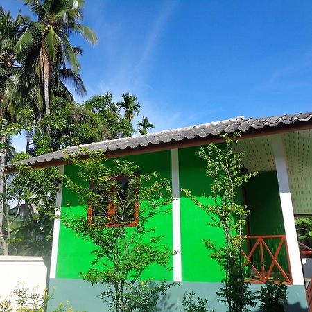 Sarm Mork Guest House Мае Хонг Сон Екстериор снимка