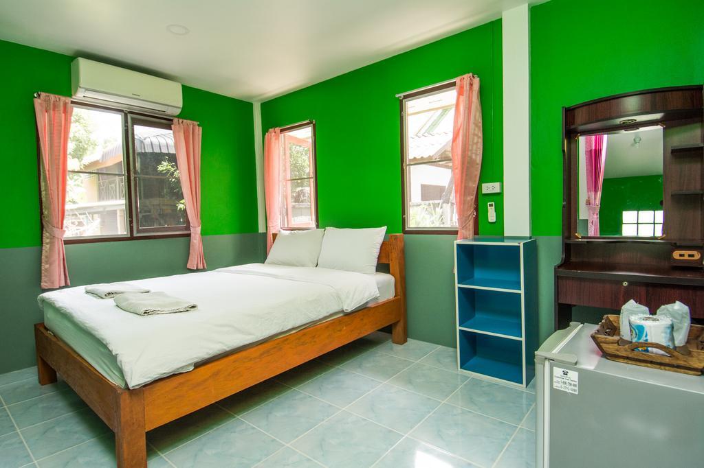 Sarm Mork Guest House Мае Хонг Сон Екстериор снимка